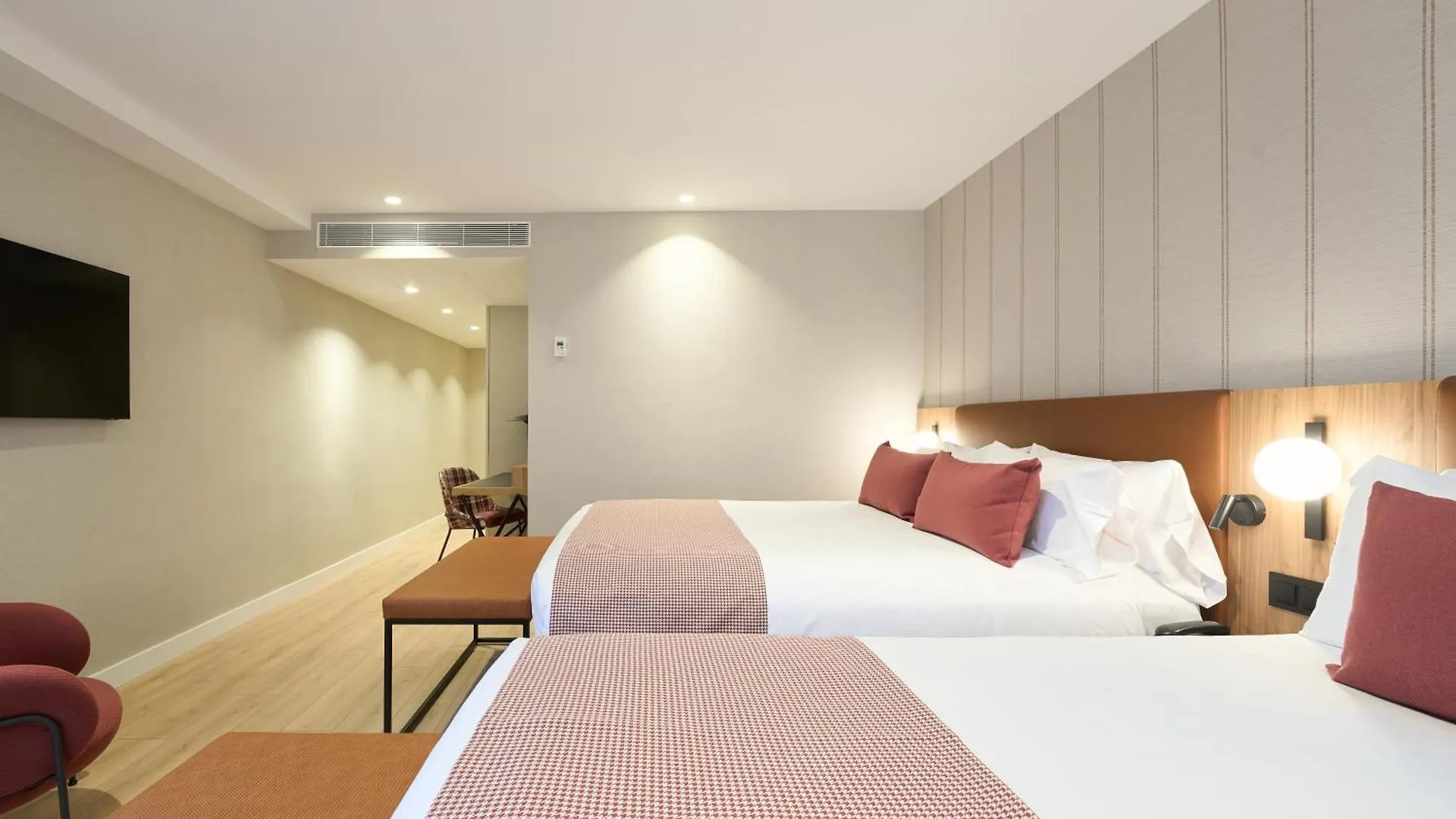 Catalonia Barcelona 505 Hotell 4*,